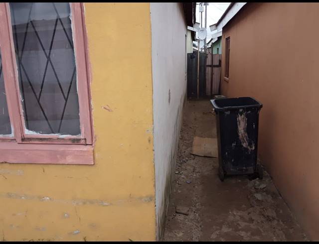 2 BEDROOM HOUSE FOR SALE IN WALLACEDENE